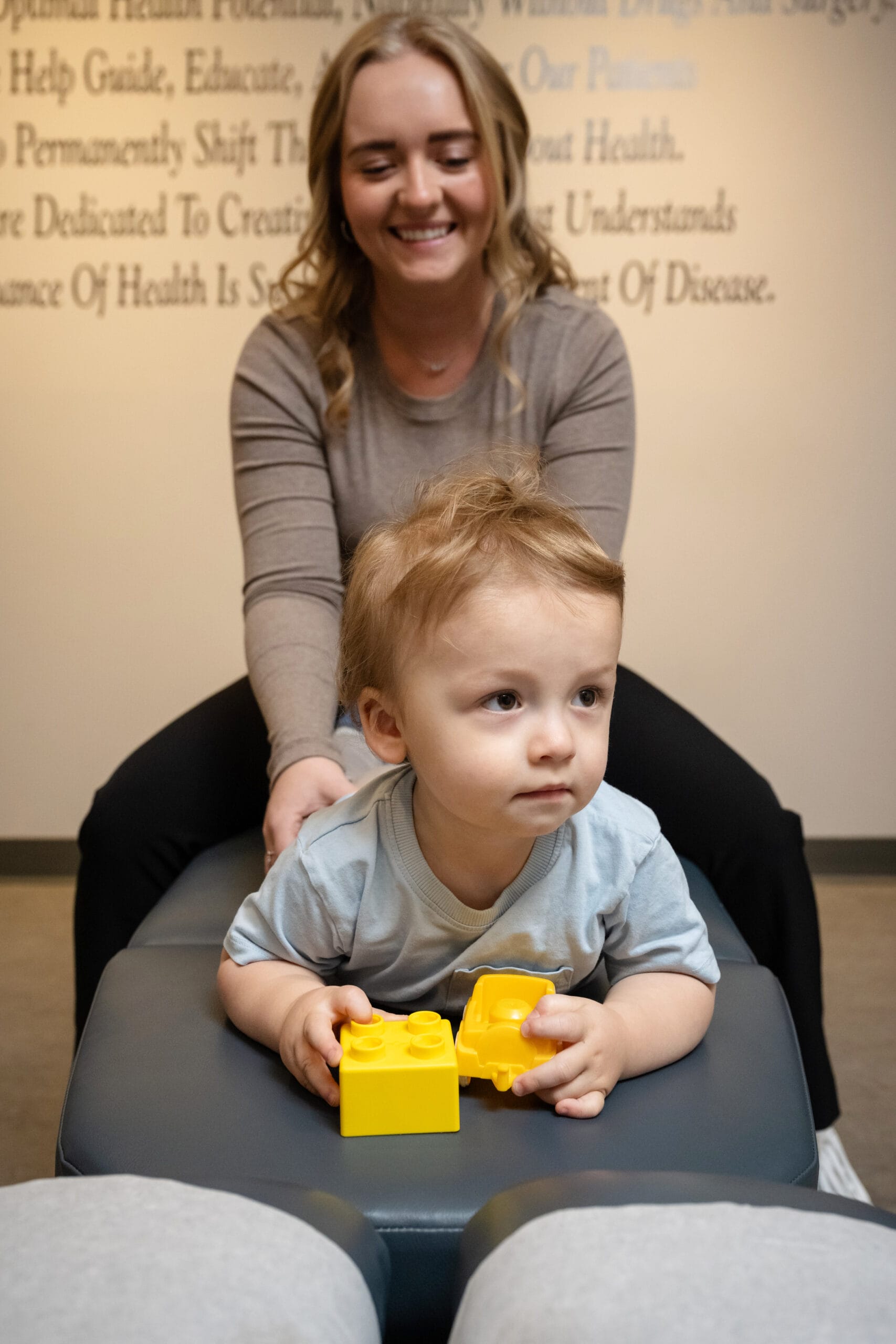 About Us - Achieve Optimal Health Care - Bedford - Roach Chiropractic Centre 10 svg%3E